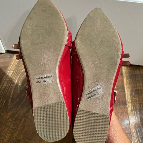Red Pointed Toe Women's Shoes - Picture 6 of 6